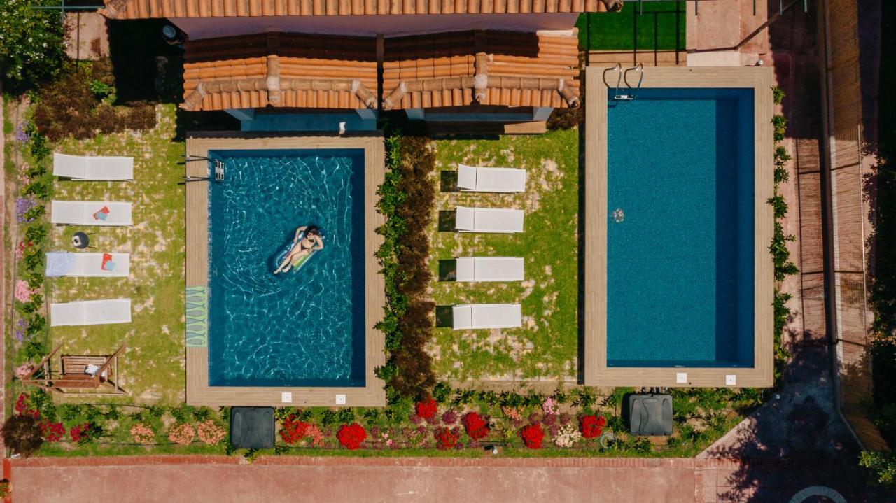 Corinthian Village Врахати Экстерьер фото