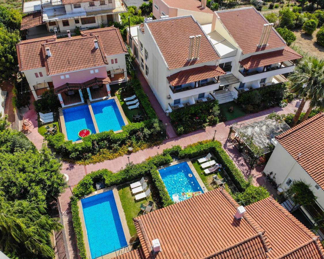 Corinthian Village Врахати Экстерьер фото